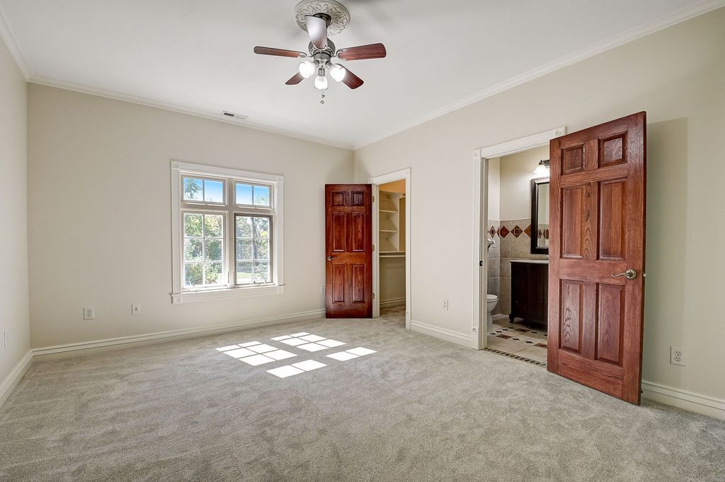 Elegance and Ultimate Comfort A Luxurious Property in Fishers Indiana Priced at 2.249 Million 34 2