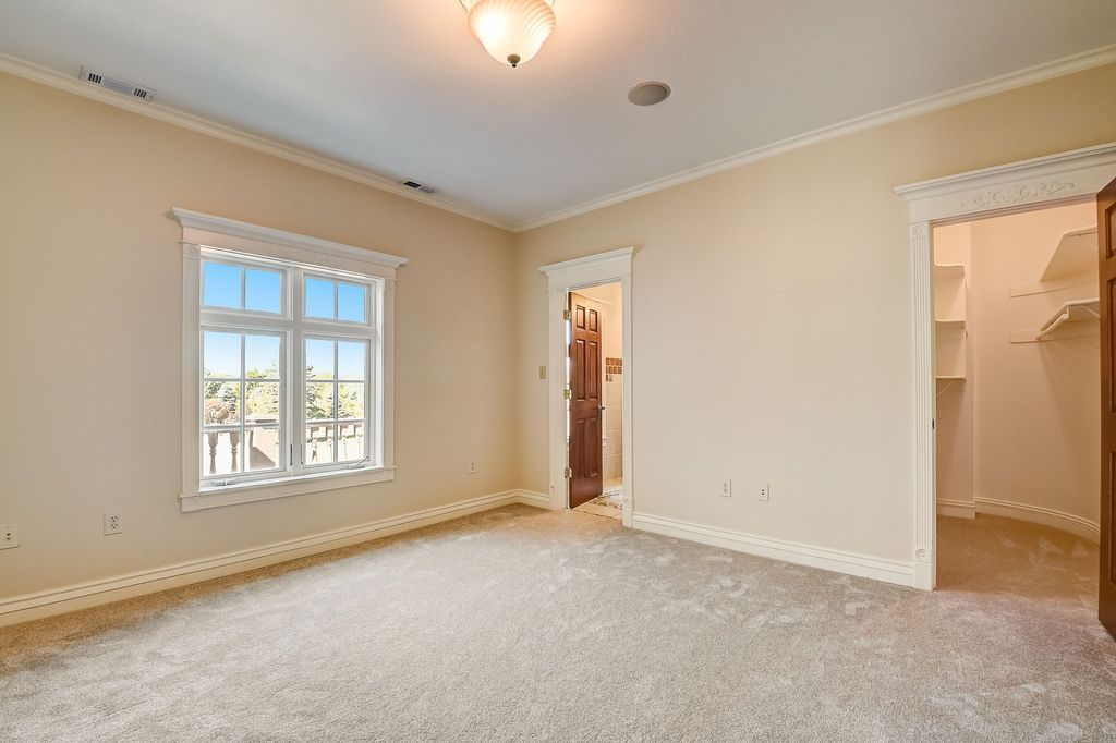 Elegance and Ultimate Comfort A Luxurious Property in Fishers Indiana Priced at 2.249 Million 38 3