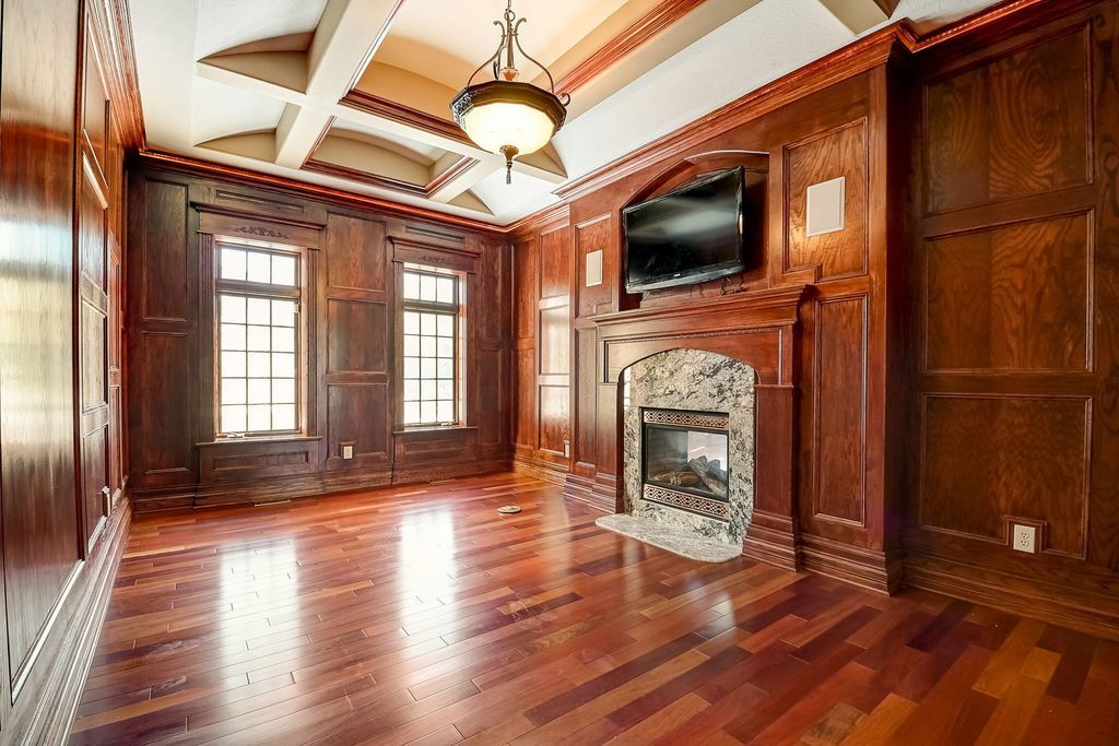 Elegance and Ultimate Comfort A Luxurious Property in Fishers Indiana Priced at 2.249 Million 8 1