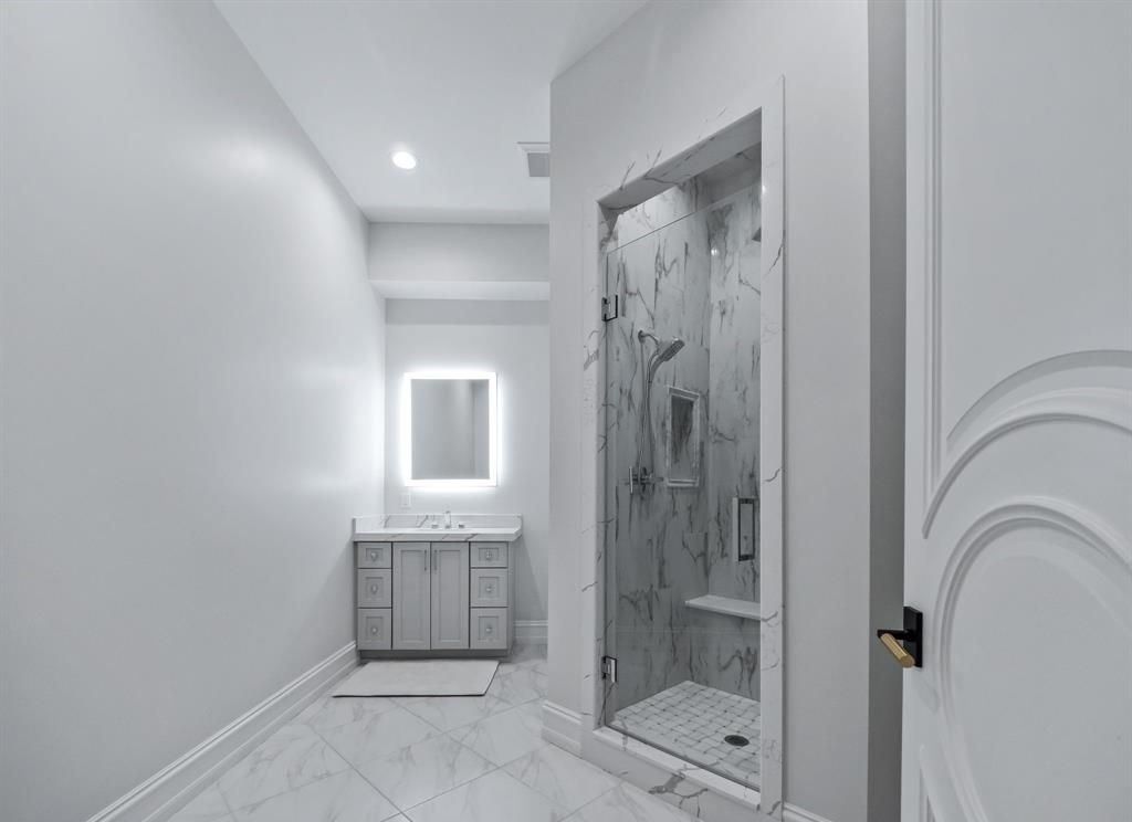 Elegant Northville Michigan Estate Radiates Regal Ambiance Priced at 5.7 Million 34