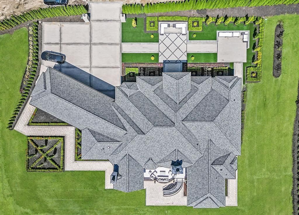 Elegant Northville Michigan Estate Radiates Regal Ambiance Priced at 5.7 Million 38