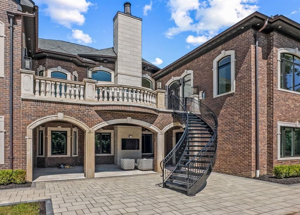 Elegant Northville Michigan Estate Radiates Regal Ambiance Priced at 5.7 Million 40