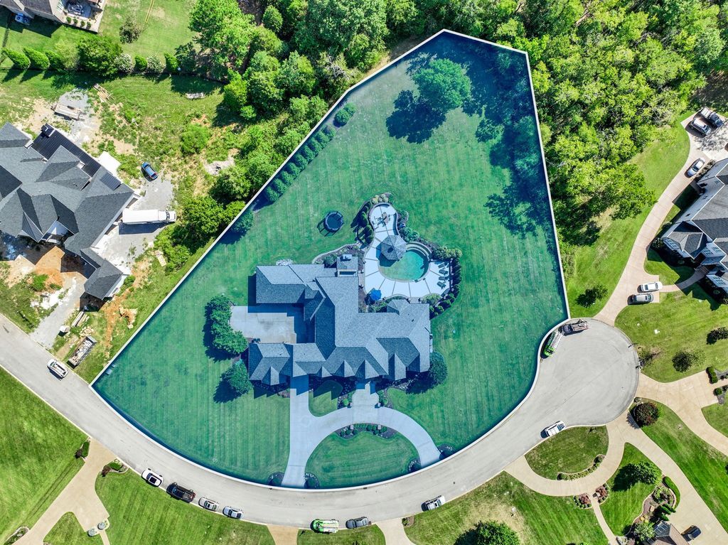 Executive Home for Sale in Mount Juliet Tennessee at 2.899 Million 12 1