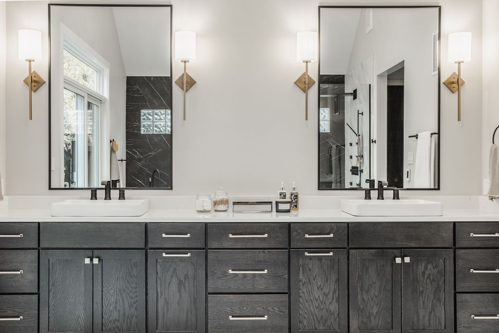 Exquisite Transitional Modern Sanctuary in Carmel Indiana Listed at 2.795 Million 31