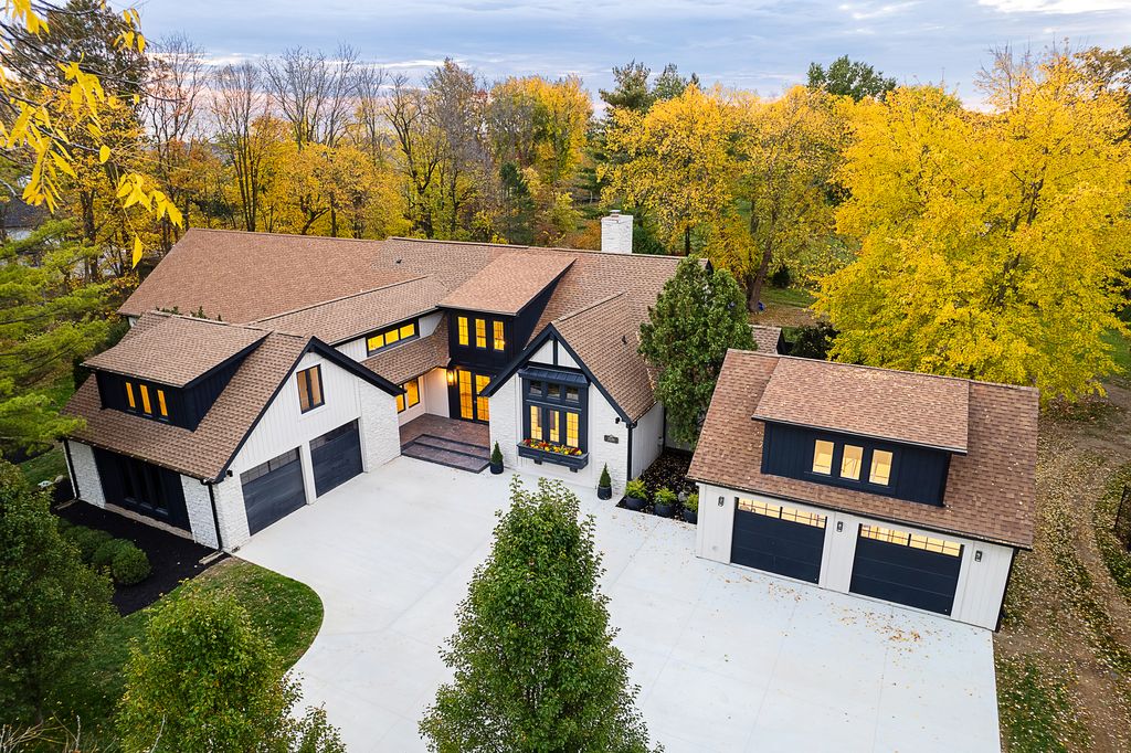 Exquisite Transitional Modern Sanctuary in Carmel Indiana Listed at 2.795 Million 50