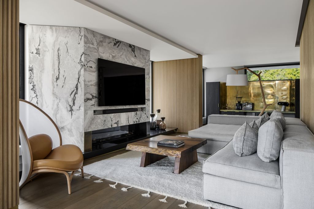 Glen Villa in Cape Town Showcases ARRCC's Exquisite Interior Design