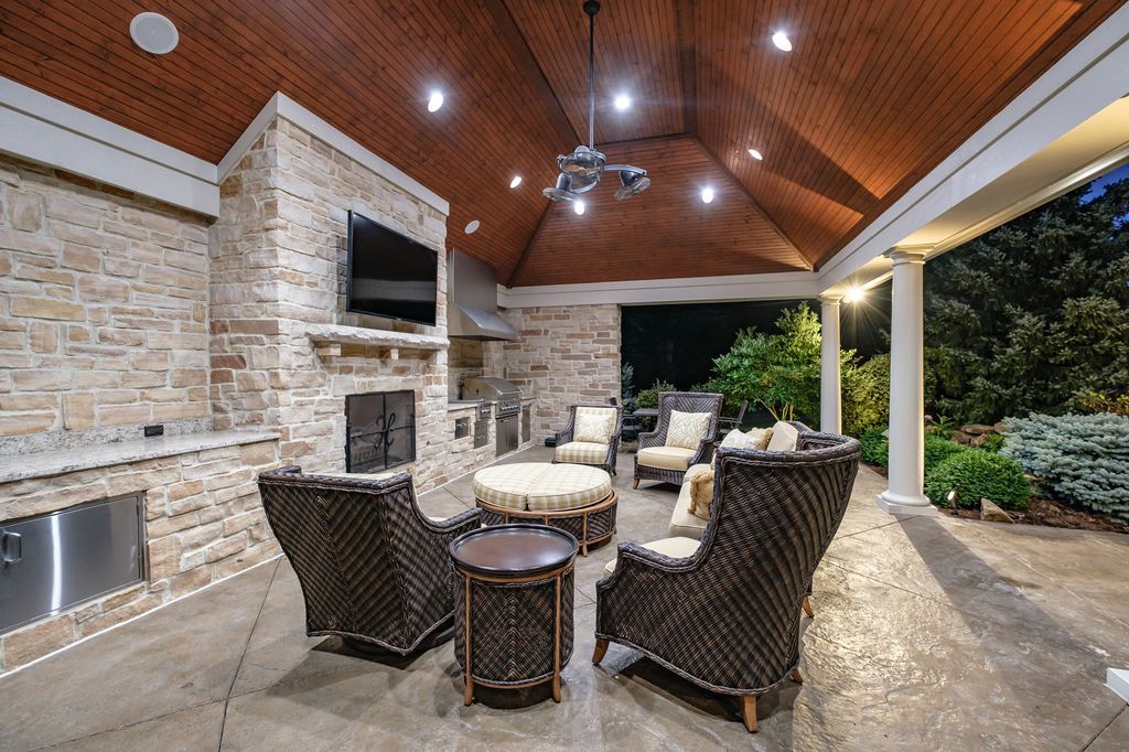 Immaculate Two Story Custom Estate in Carmel Indiana for 2.695 Million 3