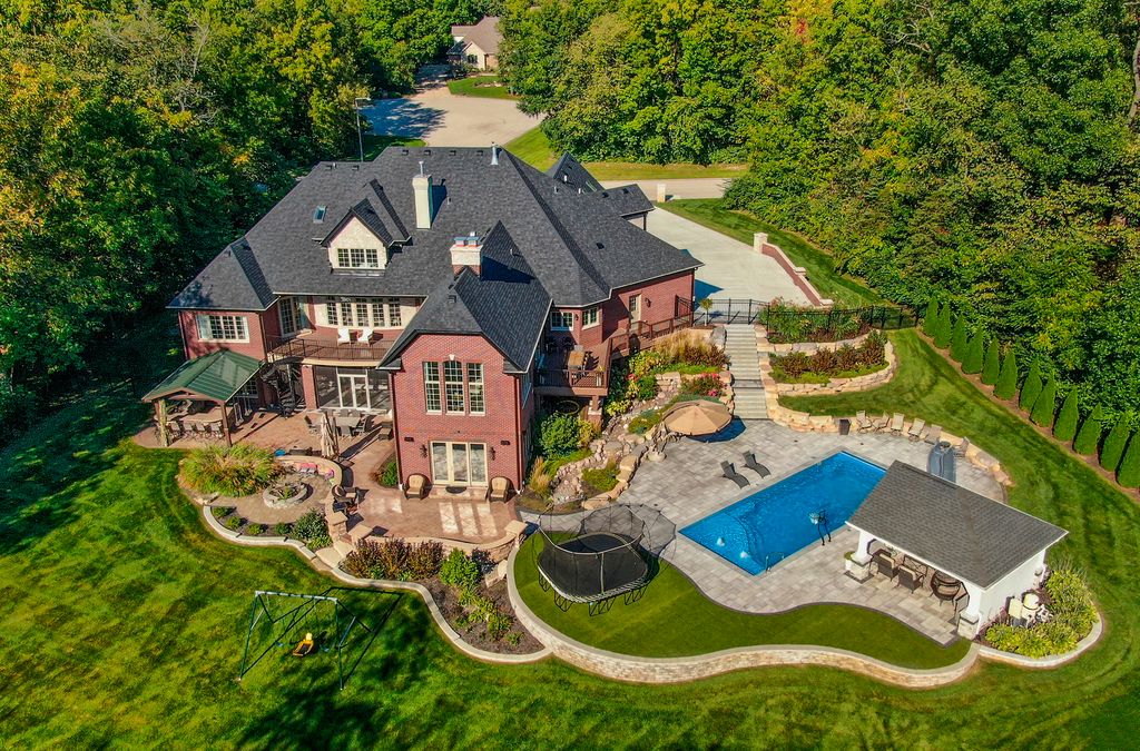 Luxury Outdoor Resort Style Living New Lenox Illinois Dream Home for Sale at 2299000 1 2