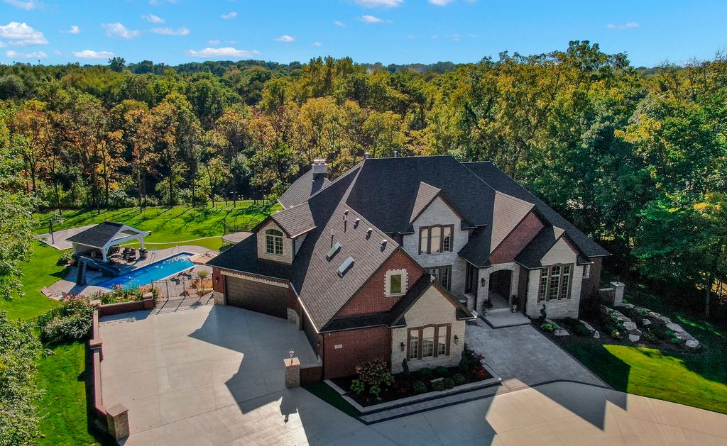 Luxury Outdoor Resort Style Living New Lenox Illinois Dream Home for Sale at 2299000 4