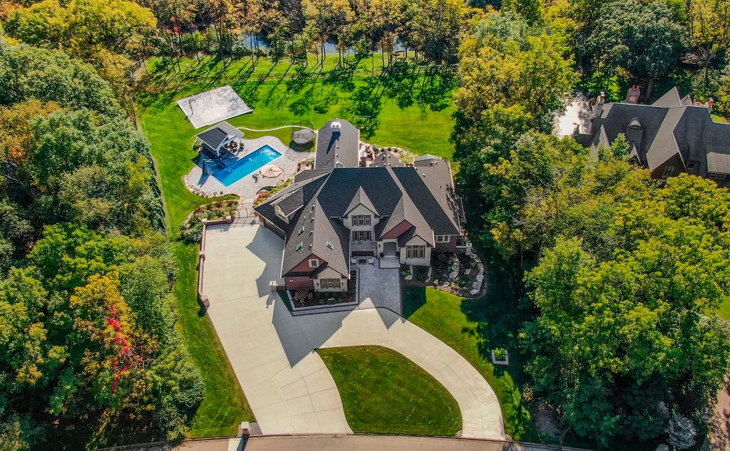 Luxury Outdoor Resort Style Living New Lenox Illinois Dream Home for Sale at 2299000 55