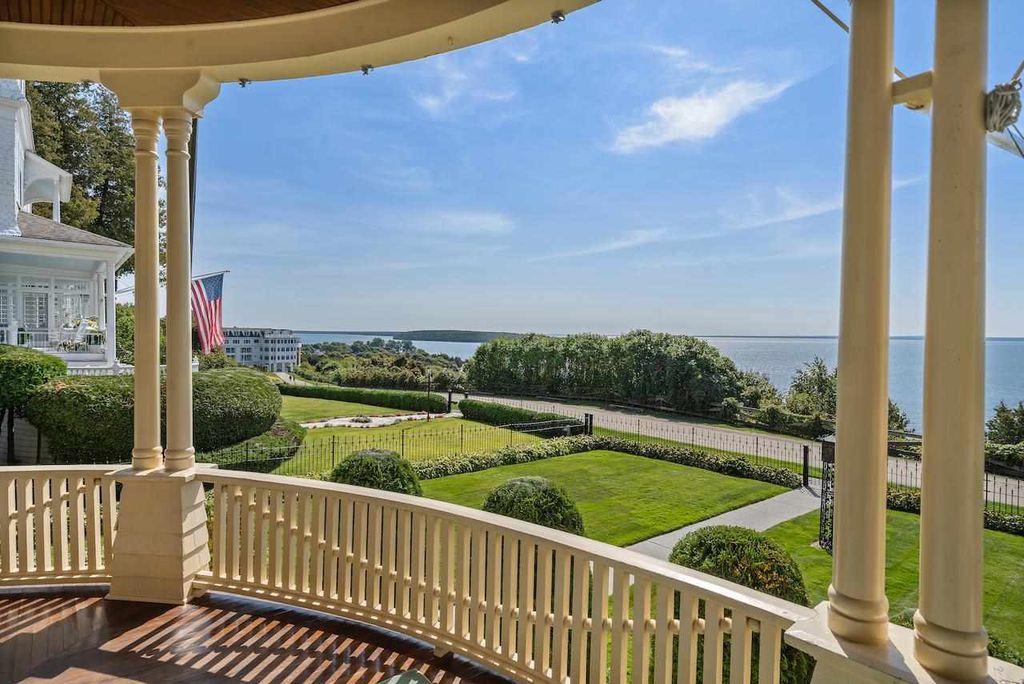 Magnificent Home with Breathtaking Lake Huron Views Listed at 4.75 Million in Michigan 26
