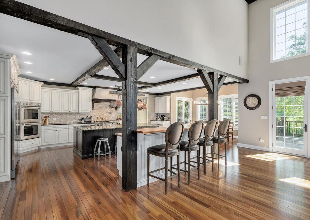 Majestic Custom Built Home on Over an Acre Backing to Woods in Burr Ridge Illinois Offered at 2999900 11
