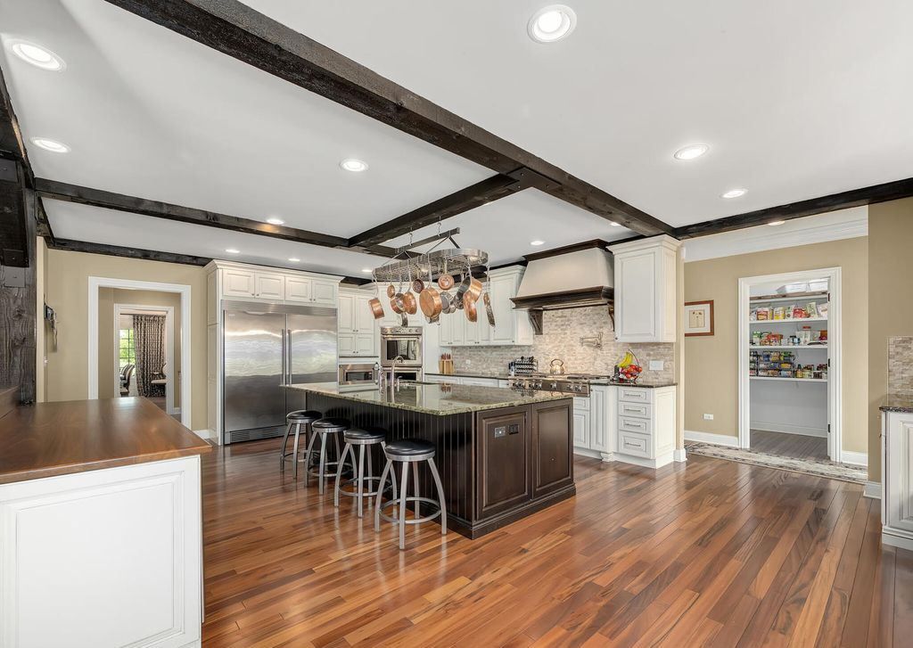 Majestic Custom Built Home on Over an Acre Backing to Woods in Burr Ridge Illinois Offered at 2999900 13