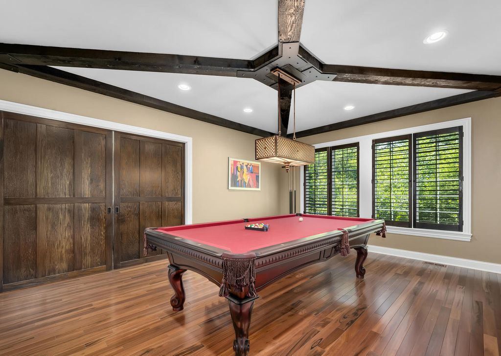 Majestic Custom Built Home on Over an Acre Backing to Woods in Burr Ridge Illinois Offered at 2999900 19