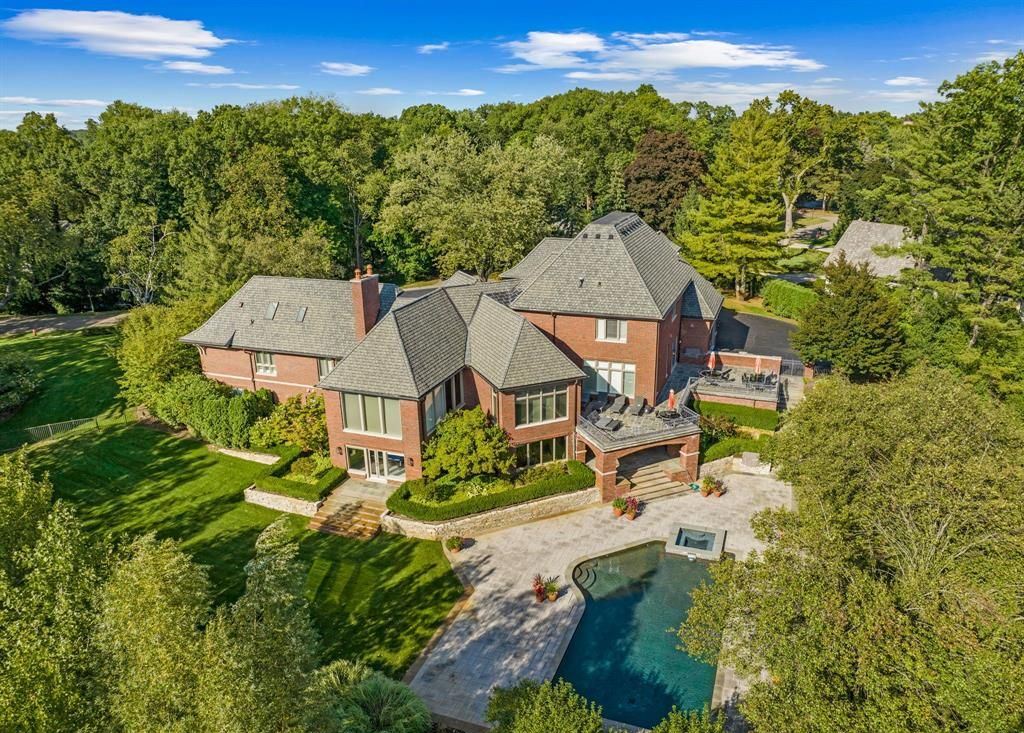 Opulence Redefined Alexander Bogaerts Estate in Bloomfield Hills Michigan Priced at 3625 Million 2