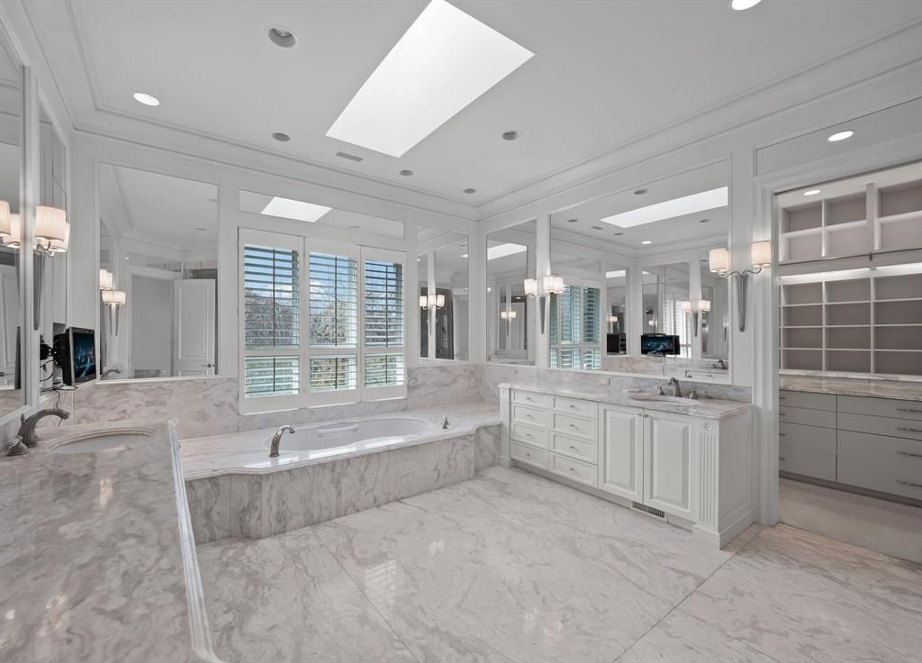 Opulence Redefined Alexander Bogaerts Estate in Bloomfield Hills Michigan Priced at 3625 Million 22