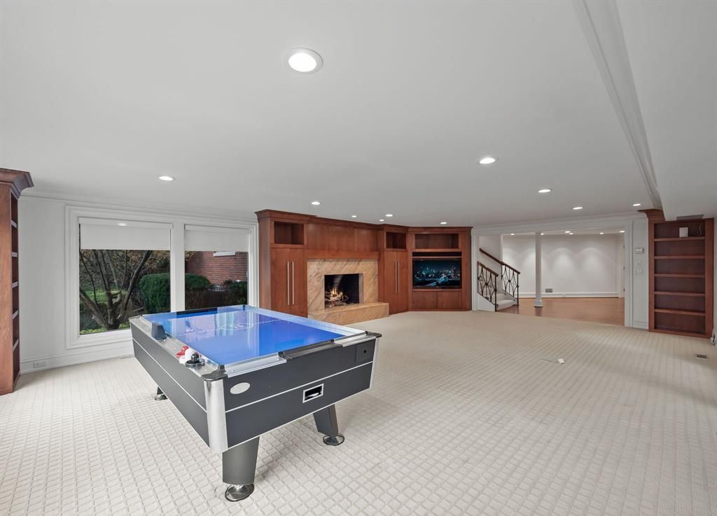 Opulence Redefined Alexander Bogaerts Estate in Bloomfield Hills Michigan Priced at 3625 Million 35