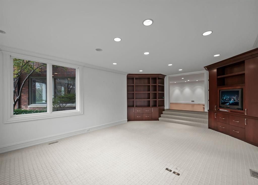 Opulence Redefined Alexander Bogaerts Estate in Bloomfield Hills Michigan Priced at 3625 Million 36