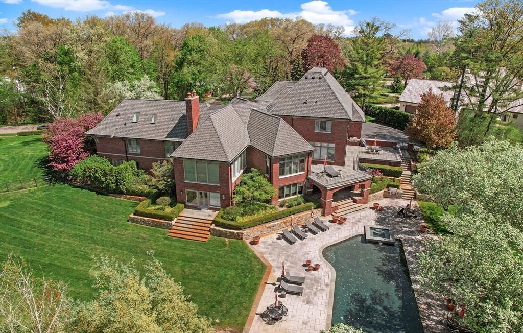 Opulence Redefined Alexander Bogaerts Estate in Bloomfield Hills Michigan Priced at 3625 Million 45
