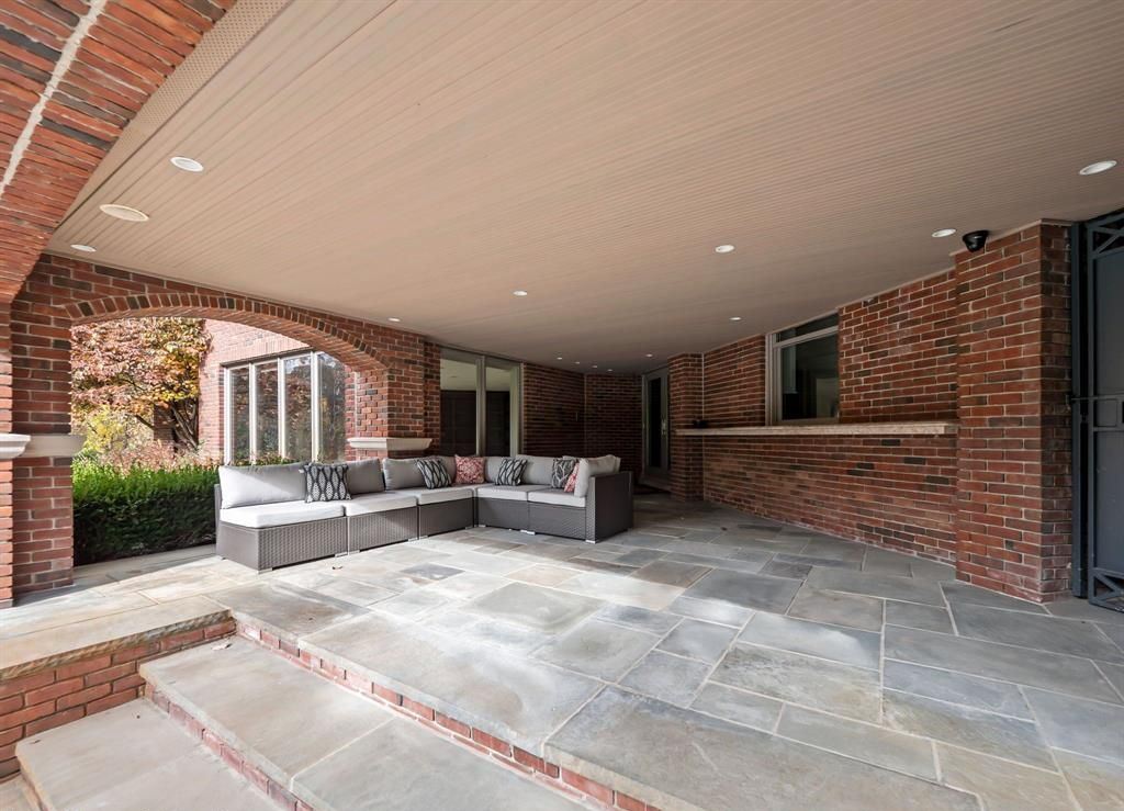 Opulence Redefined Alexander Bogaerts Estate in Bloomfield Hills Michigan Priced at 3625 Million 50