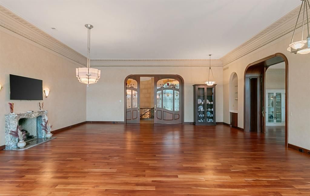 Opulent Residence on Island Lake Bloomfield Hills Michigan Offered at 6.995 Million 19