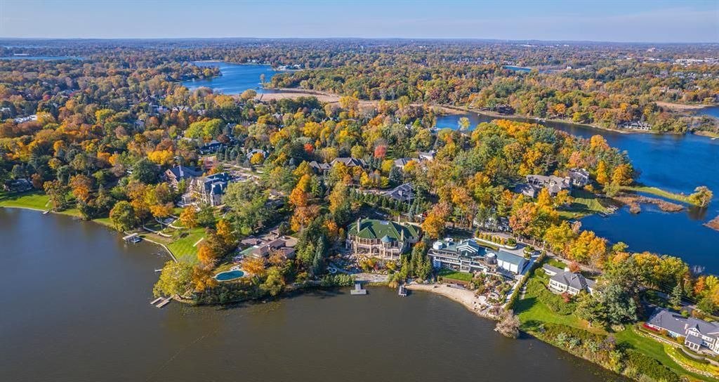 Opulent Residence on Island Lake Bloomfield Hills Michigan Offered at 6.995 Million 44
