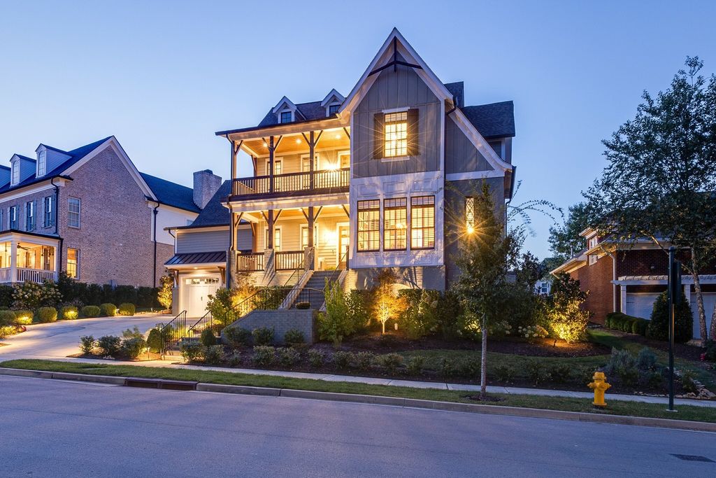Stunning Custom Built Home by Carbine in Franklin Tennessee Priced at 2.49 Million 45