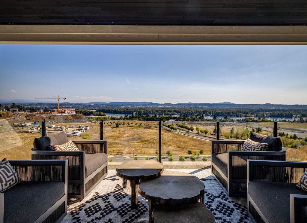 Sweeping Vistas C. Thompson Constructions Masterpiece in Camas Washington for 2.89 Million 38