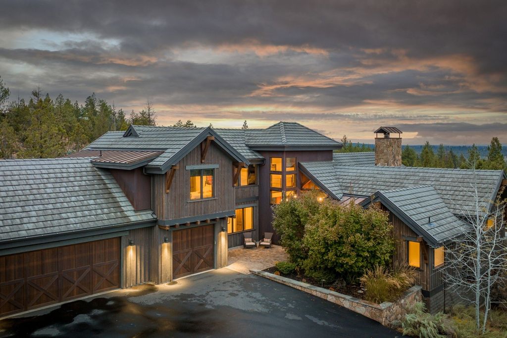 Tranquil Bend Oregon Home Nestled for 2.645 Million Embracing Serenity and Mountain Vistas 1