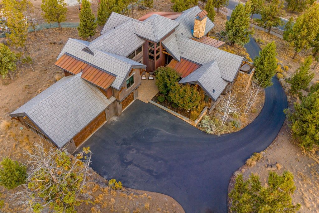 Tranquil Bend Oregon Home Nestled for 2.645 Million Embracing Serenity and Mountain Vistas 39