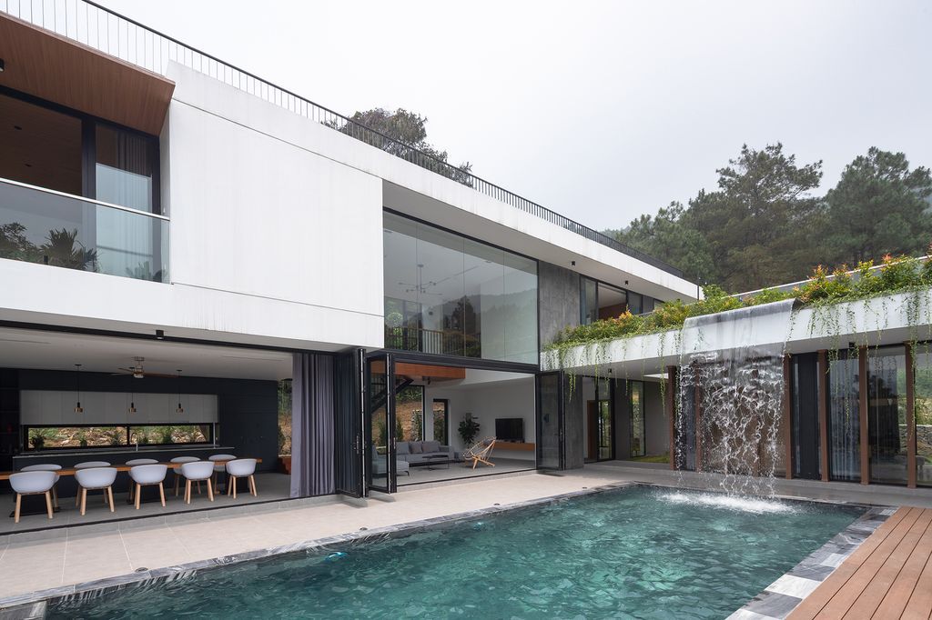 U-Space Villa Tam Dao, a Nature-Integrated Retreat by Idee Architects