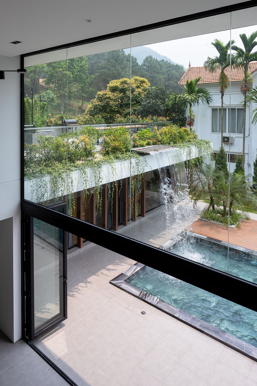U-Space Villa Tam Dao, a Nature-Integrated Retreat by Idee Architects