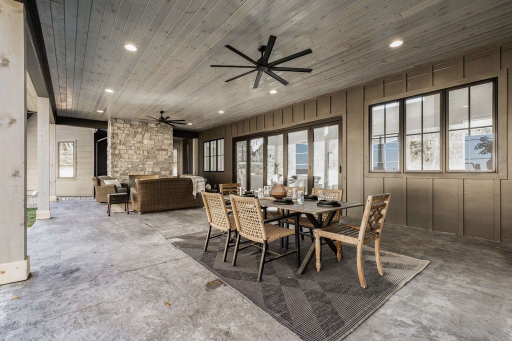 Unmatched Quality and Contemporary Elegance in Thompsons Station Tennessee Home Listed at 3199999 37