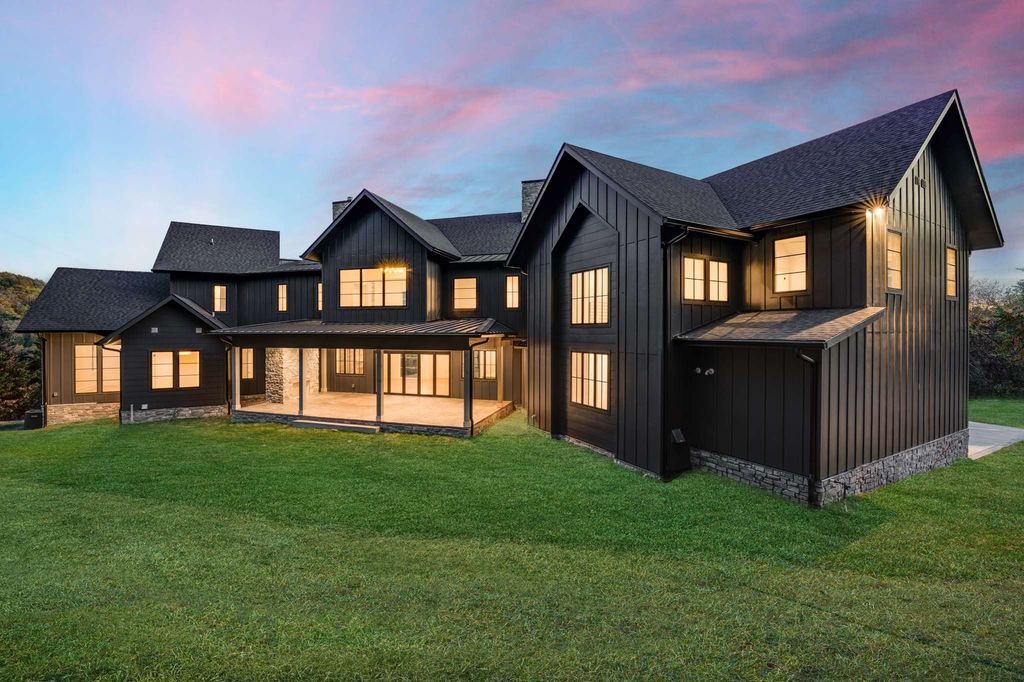 Unmatched Quality and Contemporary Elegance in Thompsons Station Tennessee Home Listed at 3199999 42