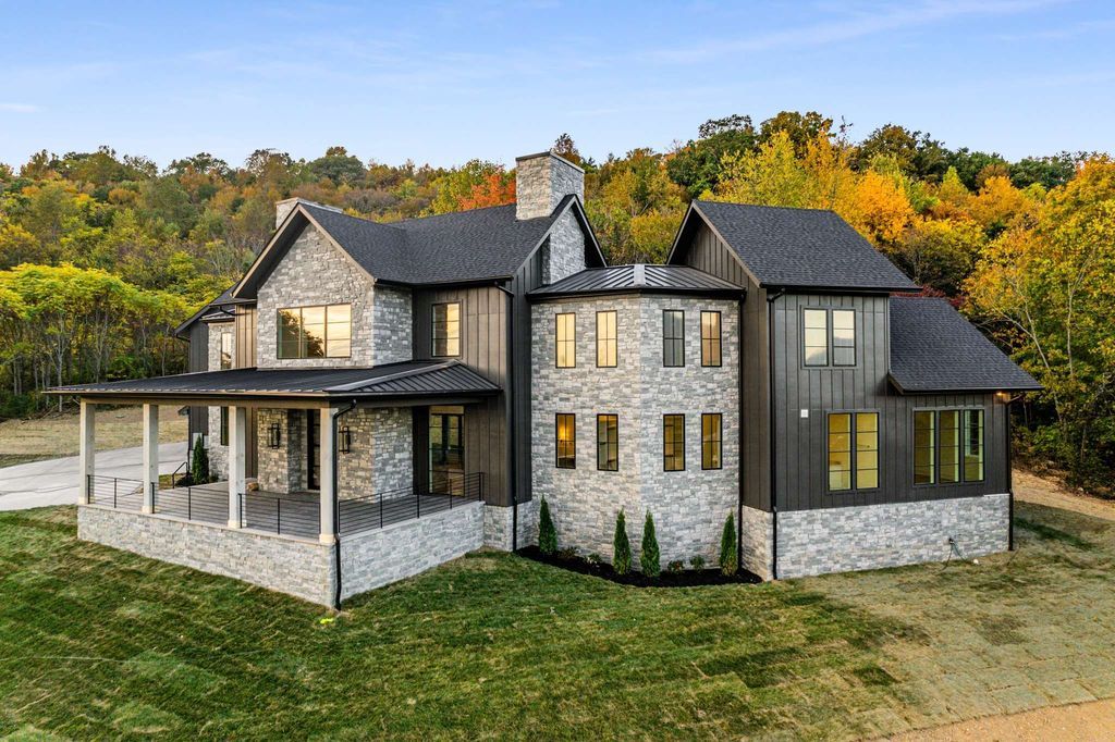 Unmatched Quality and Contemporary Elegance in Thompsons Station Tennessee Home Listed at 3199999 45