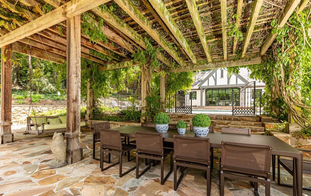 11.5 Million English Manor Estate Reimagined by Ladisic Fine Homes and Wolf Design Group in Atlanta Georgia 31