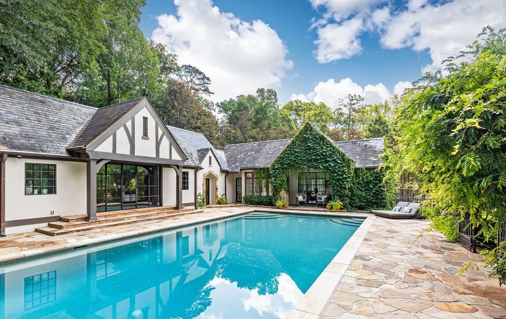 11.5 Million English Manor Estate Reimagined by Ladisic Fine Homes and Wolf Design Group in Atlanta Georgia 43