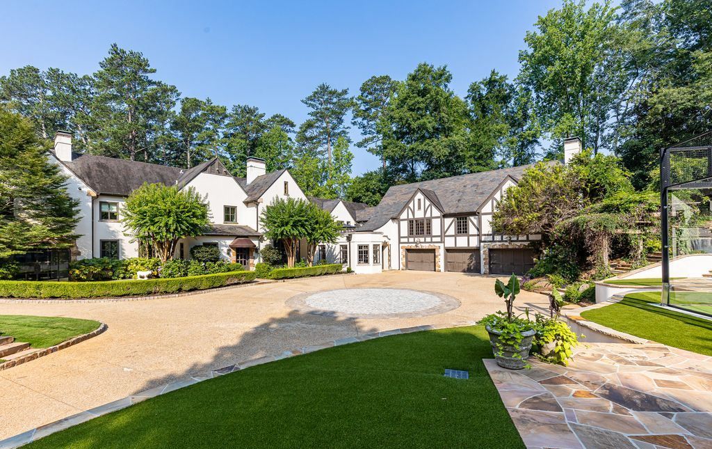 11.5 Million English Manor Estate Reimagined by Ladisic Fine Homes and Wolf Design Group in Atlanta Georgia 45