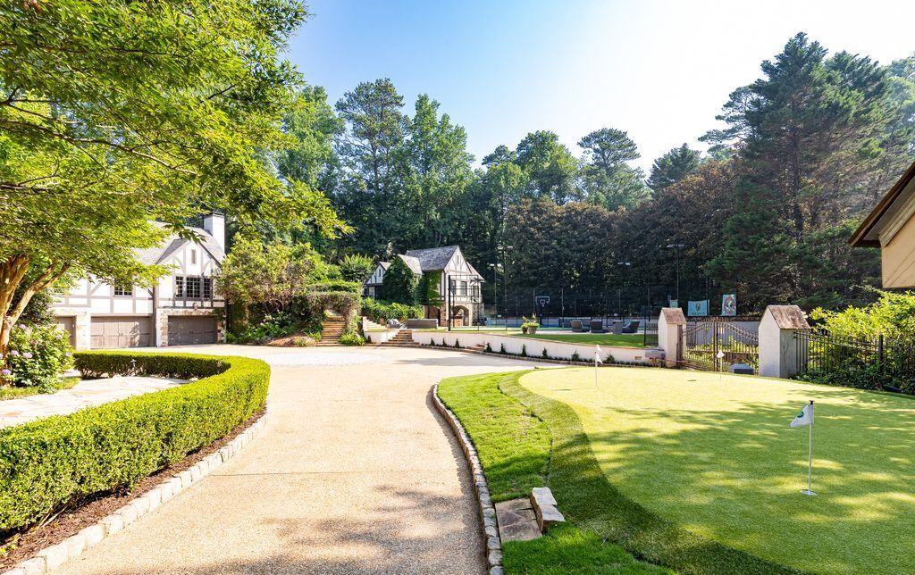 11.5 Million English Manor Estate Reimagined by Ladisic Fine Homes and Wolf Design Group in Atlanta Georgia 51