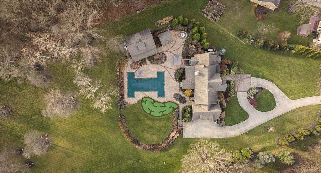 2.1M Estate A Serene Haven with Outdoor Opulence in Ohio 49