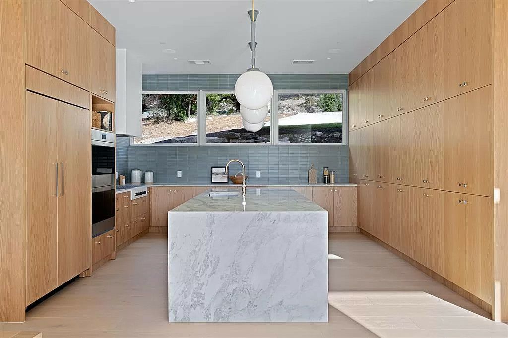 201 Redbud Trl Austin TX 78746 18