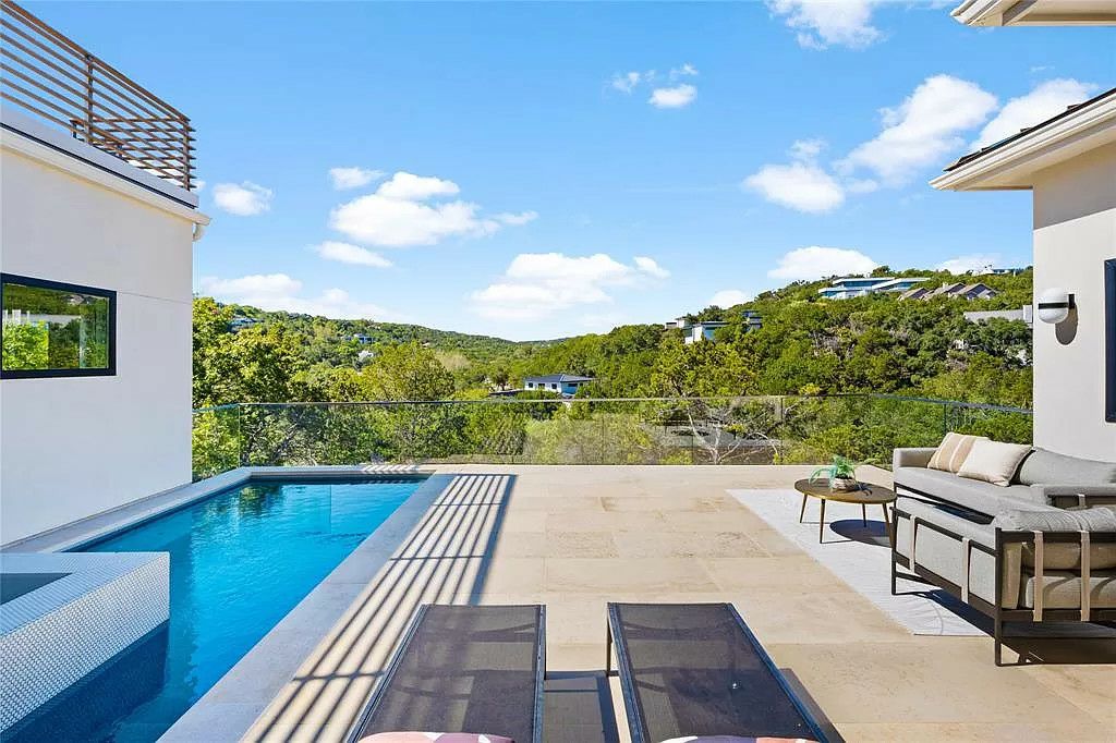 201 Redbud Trl Austin TX 78746 21