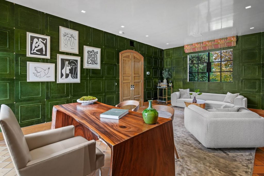 2505 Summitridge Drive Home in Beverly Hills, California, Discover the epitome of luxury living in this custom 9-bedroom, 11-bathroom estate nestled within the exclusive Bella Vista community in Beverly Hills. Boasting sophisticated amenities such as a private park, basketball court, and unobstructed canyon views, this residence seamlessly blends old-world Italian charm with modern technology.