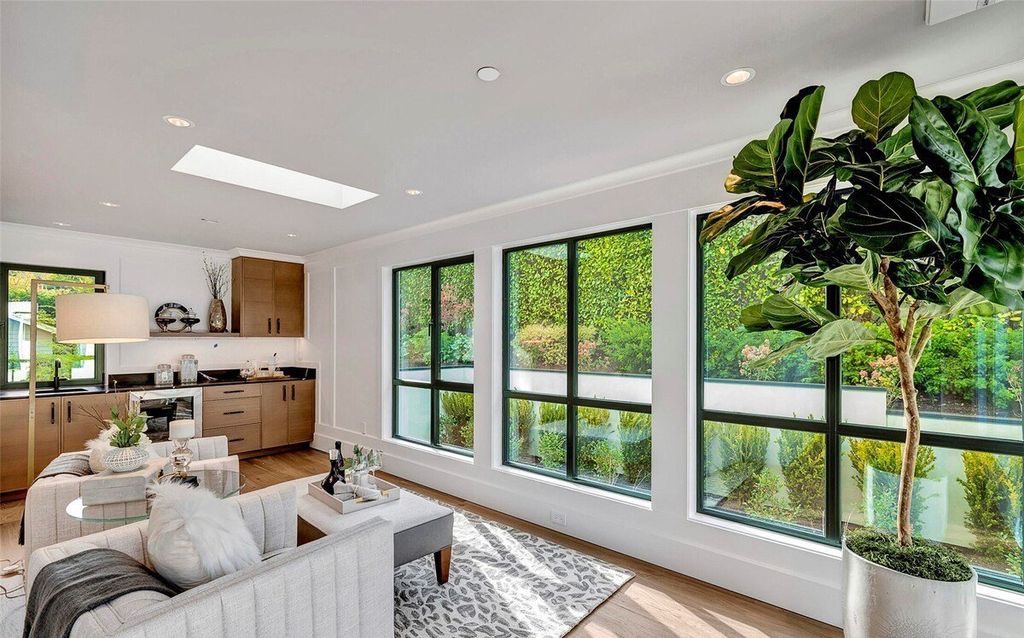 A 23 Million Architectural Masterpiece of Unrivaled Craftsmanship and Style in Medina Washington 16