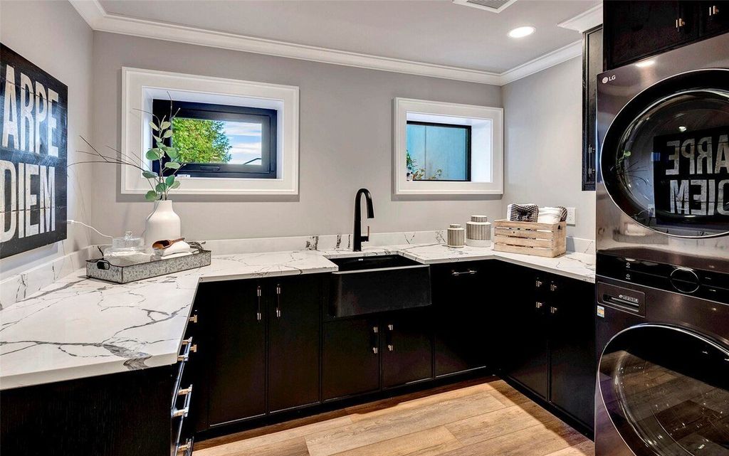 A 23 Million Architectural Masterpiece of Unrivaled Craftsmanship and Style in Medina Washington 27