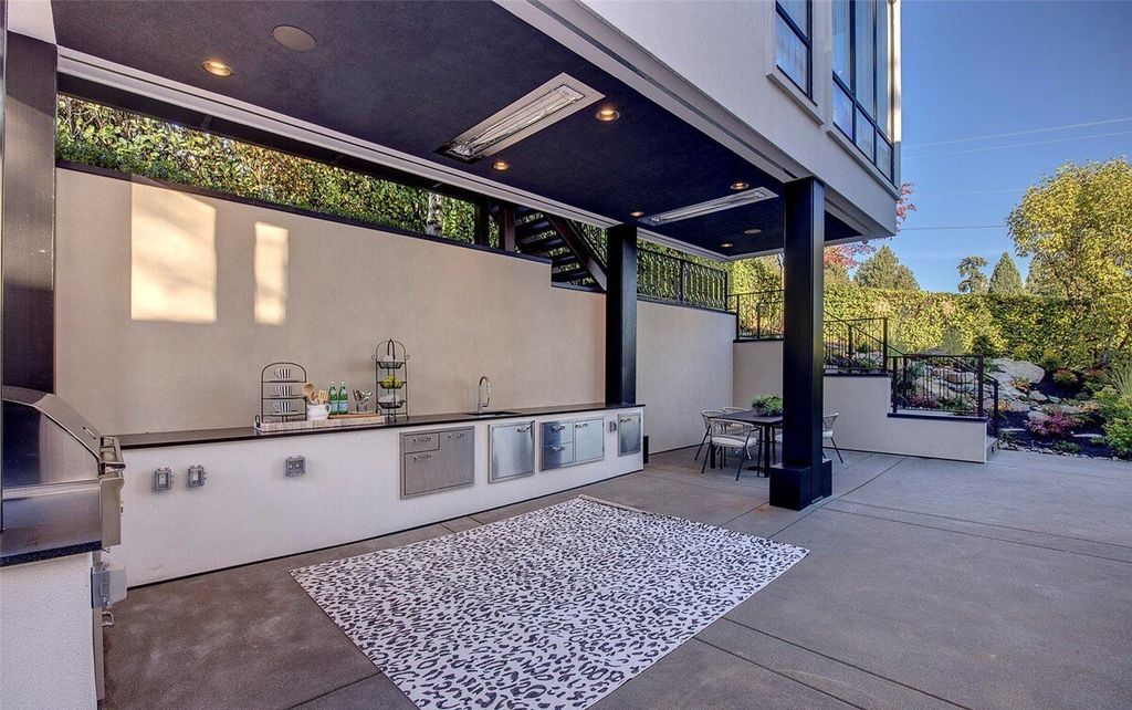 A 23 Million Architectural Masterpiece of Unrivaled Craftsmanship and Style in Medina Washington 33
