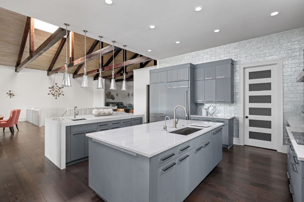 A Captivating Retreat in Indiana Seamlessly Blending Magic and Contemporary Living Offered at 7.9 Million 9