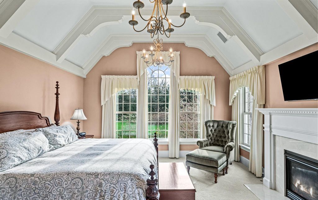 A Spectacular Devon Estate with Opulent Amenities Listed at 3.895 Million in Pennsylvania 39