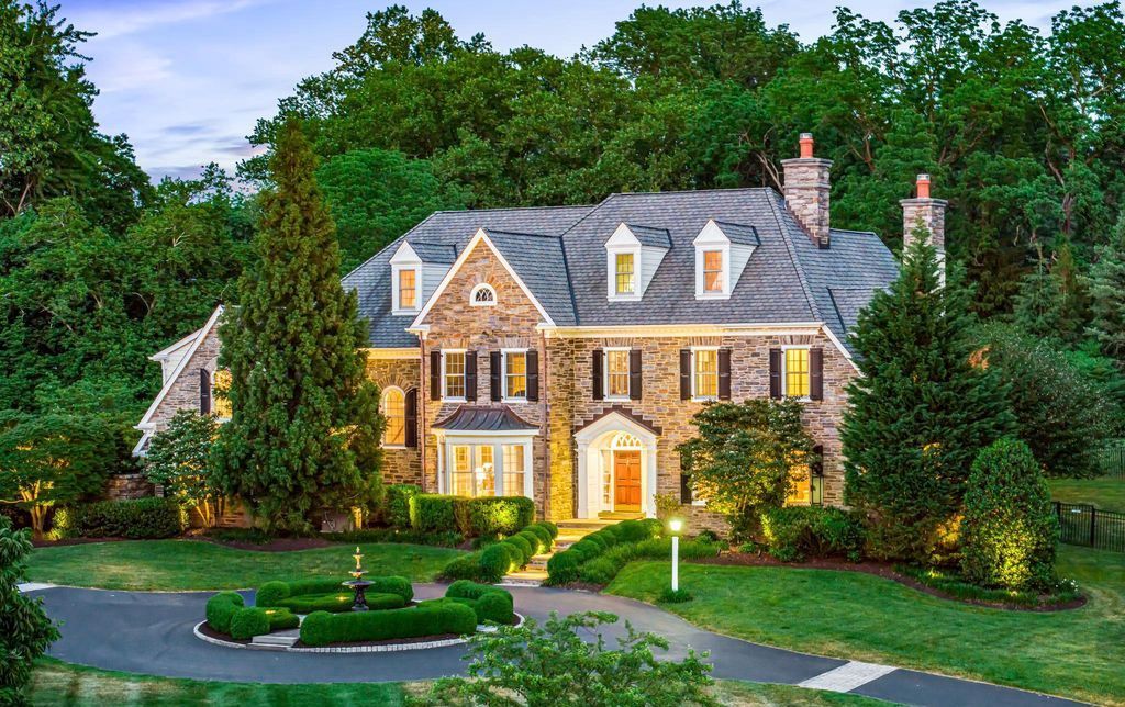 A Spectacular Devon Estate with Opulent Amenities Listed at 3.895 Million in Pennsylvania 4