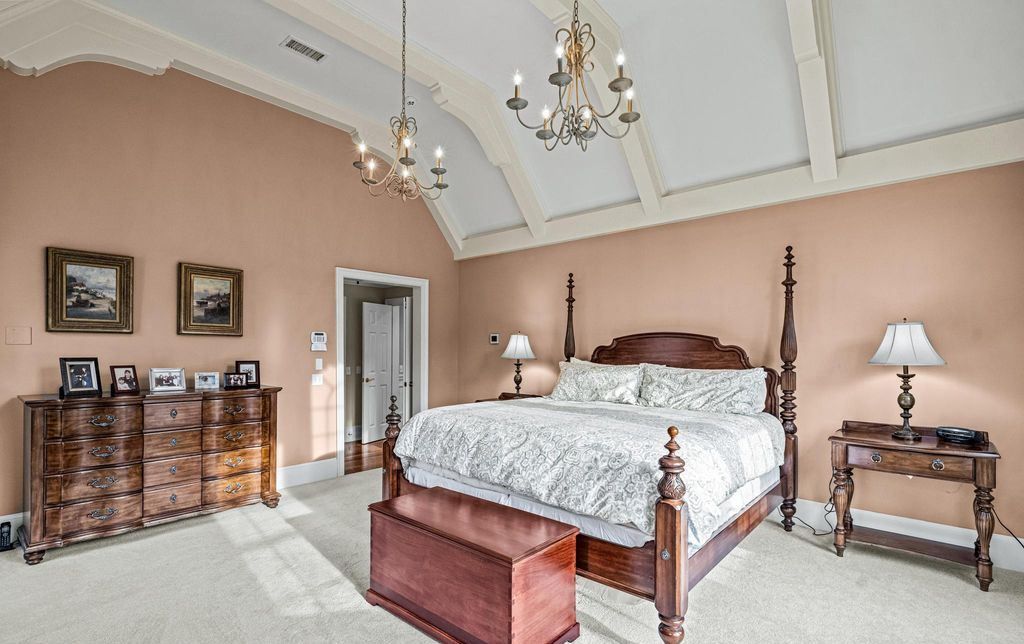 A Spectacular Devon Estate with Opulent Amenities Listed at 3.895 Million in Pennsylvania 40